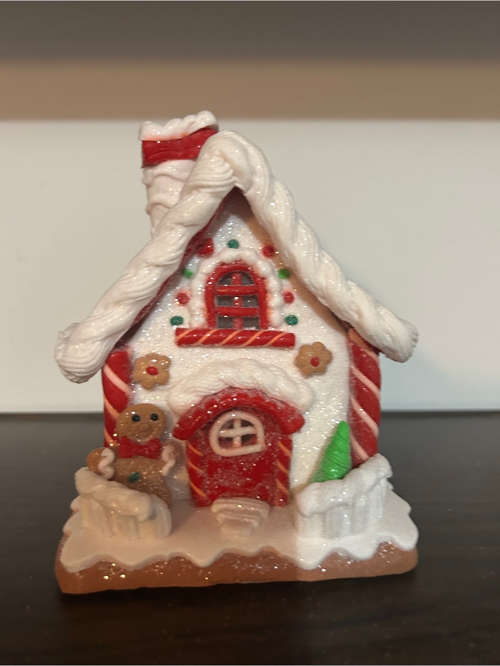 Holiday Gingerbread Cottage House